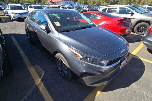 Certified 2024 Kia Forte LXS image 2