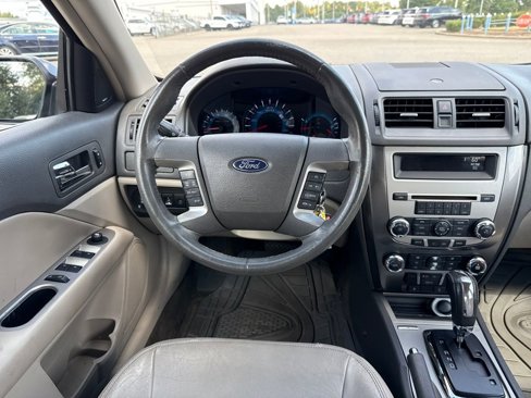 Used 2010 Ford Fusion SEL image 14
