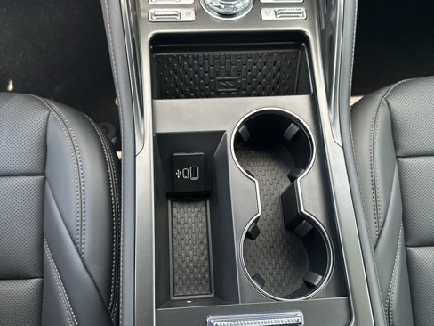 New 2025 Lincoln Nautilus Premier w/ Jet Appearance Package image 21