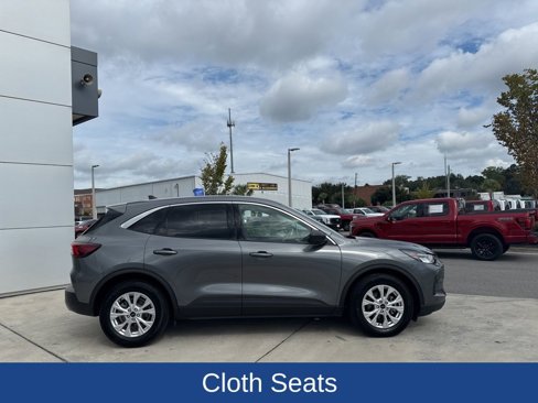 Certified 2024 Ford Escape Active image 3