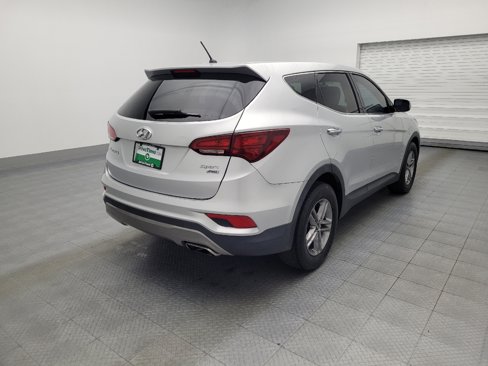 Used 2018 Hyundai Santa Fe Sport image 9