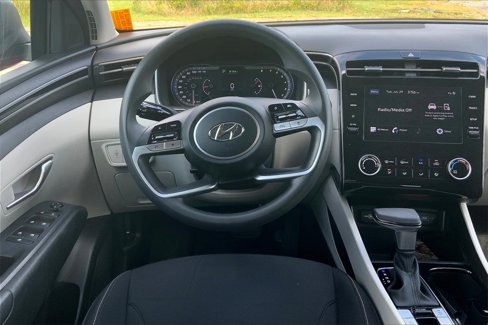 Used 2023 Hyundai Tucson SEL image 6