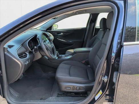Used 2023 Chevrolet Malibu LT image 16