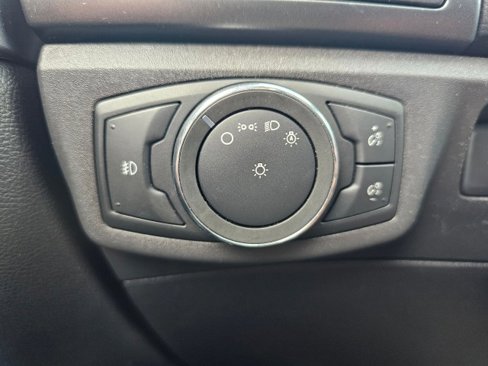 Used 2016 Ford Fusion Energi Titanium w/ Driver Assist Package image 36