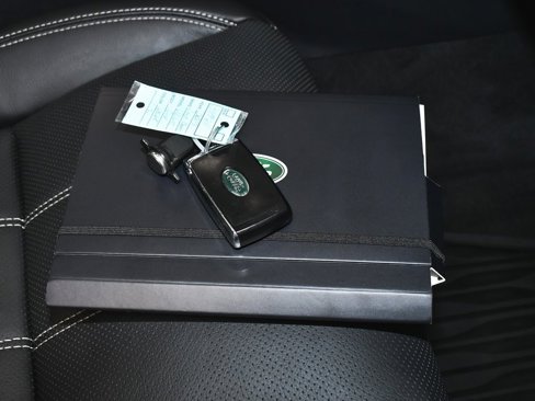 Used 2023 Land Rover Range Rover Velar R-Dynamic S image 66