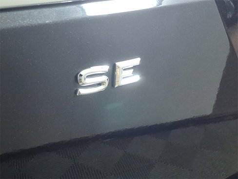 Used 2019 Volkswagen Atlas SE image 31