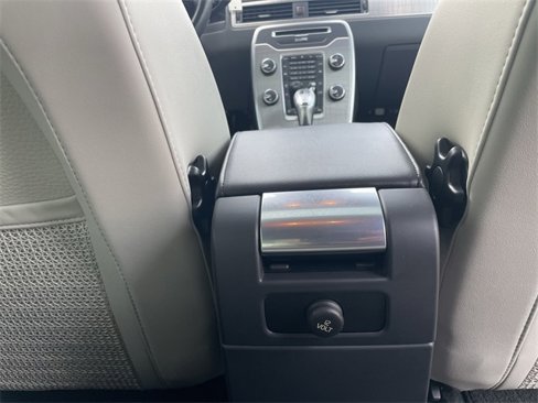 Used 2013 Volvo XC70 3.2 Premier image 16