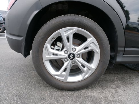 Certified 2023 Hyundai Kona SEL w/ Winter Weather Package image 11