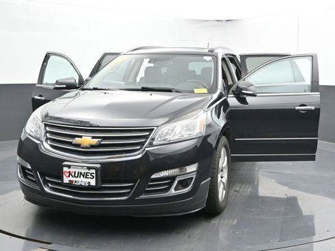 Used 2014 Chevrolet Traverse LTZ image 32