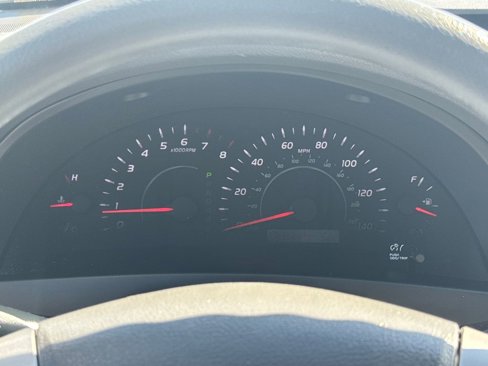 Used 2009 Toyota Camry LE image 16