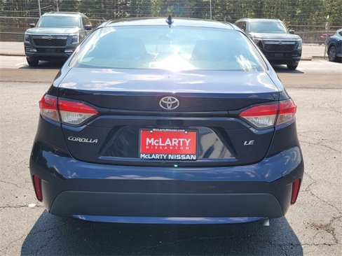 Used 2021 Toyota Corolla LE image 4
