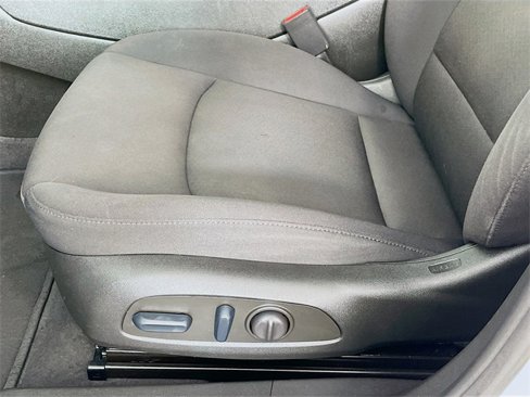 Used 2023 Chevrolet Malibu LT image 20