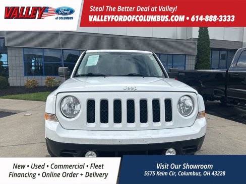 Used 2015 Jeep Patriot Latitude w/ Sun/Sound Group image 8