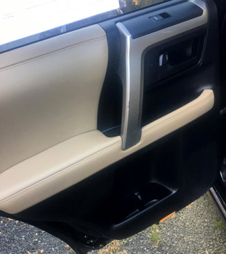 Used 2013 Toyota 4Runner Limited image 11