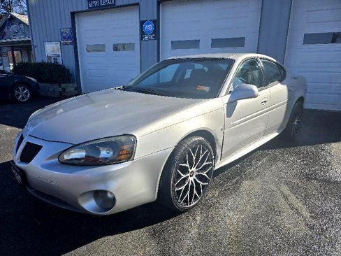 Used 2007 Pontiac Grand Prix image 1