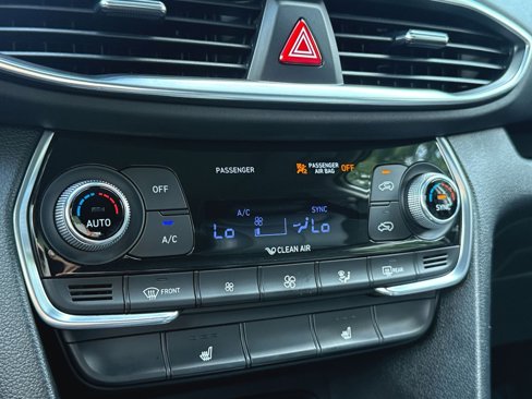 Used 2020 Hyundai Santa Fe SEL image 18