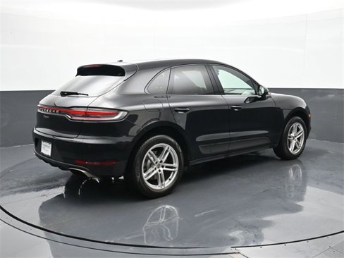 Certified 2021 Porsche Macan image 24