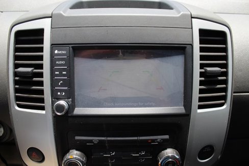 Used 2019 Nissan Frontier SV image 23