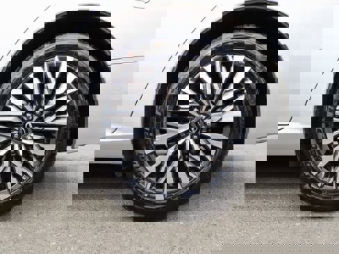 Used 2023 Nissan Altima 2.5 SV image 9