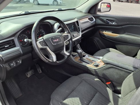 Used 2019 GMC Acadia SLE image 24