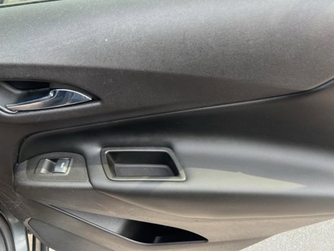 Used 2019 Chevrolet Equinox LT image 12