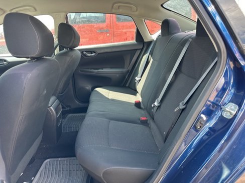 Used 2019 Nissan Sentra S w/ Appearance Package image 6