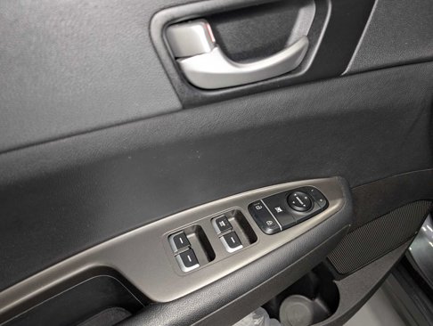 Used 2019 Kia Optima LX image 34