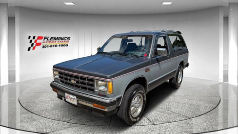 Used 1989 Chevrolet S10 Pickup 4WD image 1