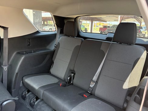 Used 2019 Chevrolet Traverse LT w/ LPO, Cargo Package image 16
