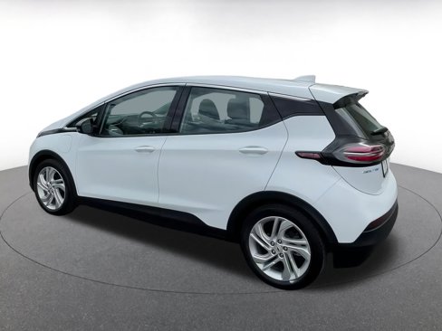 Used 2023 Chevrolet Bolt LT w/ Driver Confidence Package image 10