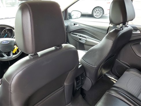 Used 2017 Ford Escape SE w/ Equipment Group 201A image 30
