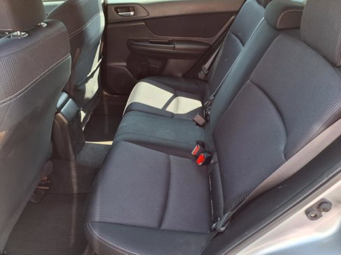 Used 2013 Subaru Impreza 2.0i Sport Premium image 8
