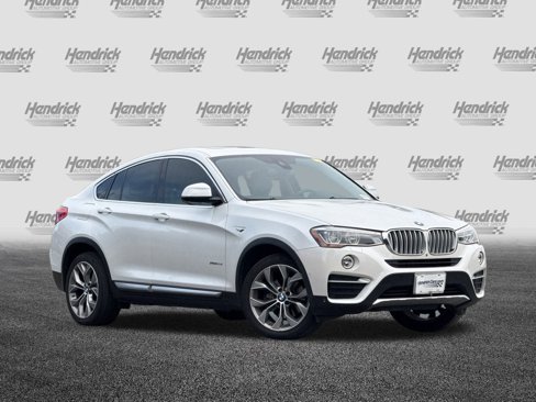 Used 2017 BMW X4 xDrive28i image 2