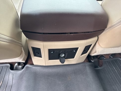 Used 2013 RAM 1500 Laramie w/ Convenience Group image 15