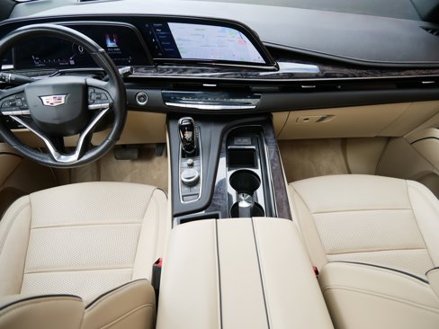 Used 2021 Cadillac Escalade Premium Luxury w/ Driver Assist Tech Package image 15