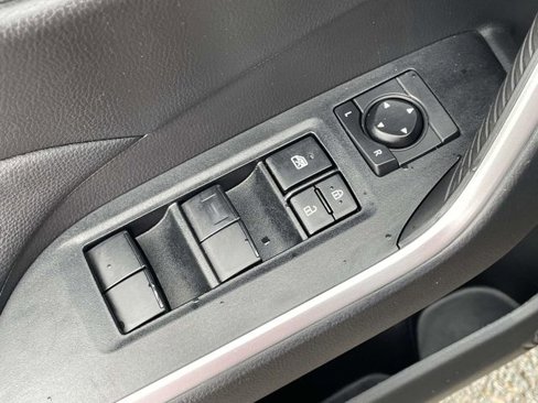 Used 2023 Toyota RAV4 LE image 14