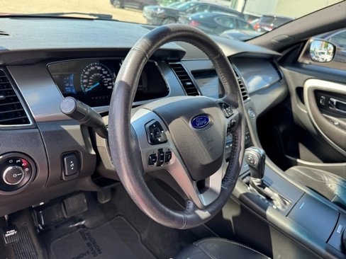 Used 2017 Ford Taurus SEL w/ Equipment Group 201A image 15