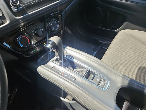 Used 2016 Honda HR-V LX image 20
