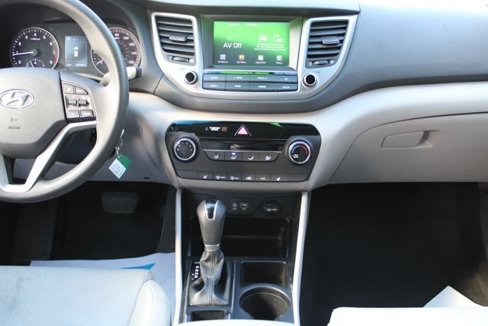Used 2018 Hyundai Tucson SEL image 17