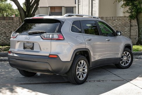 Used 2019 Jeep Cherokee Latitude Plus image 15