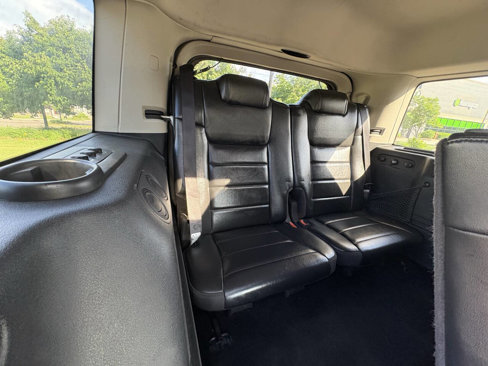 Used 2010 Jeep Commander Sport image 28