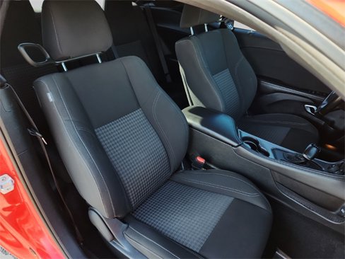 Used 2020 Dodge Challenger SXT image 27