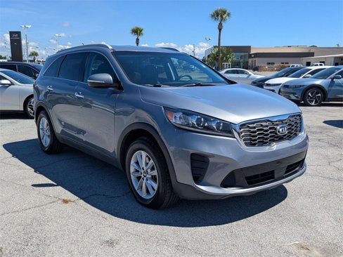 Used 2020 Kia Sorento LX w/ LX I4 Convenience Package image 3