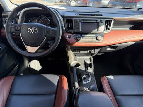 Used 2013 Toyota RAV4 Limited image 14