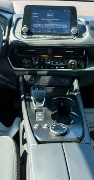 Used 2021 Nissan Rogue SV image 15