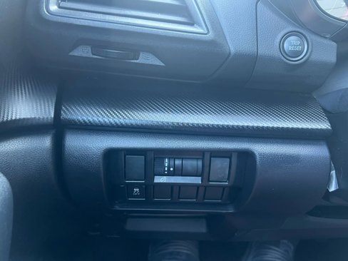 Used 2017 Subaru Impreza 2.0i Premium image 19