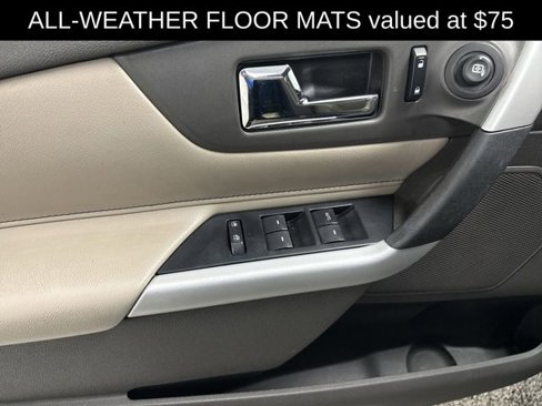 Used 2011 Ford Edge SEL image 3