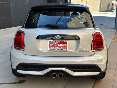 Certified 2023 MINI Cooper S image 4