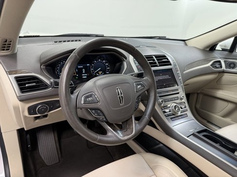 Used 2019 Lincoln MKZ Reserve image 15