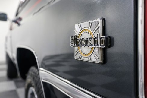 Used 1986 Chevrolet Blazer 4WD image 11